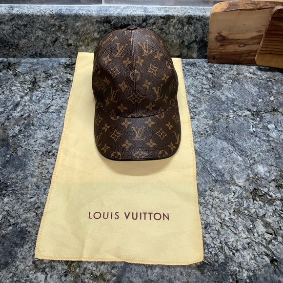 Louis Vuitton Brown Monogram Hat - Picture 1 of 8